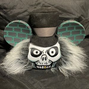 Haunted Mansion Hatbox Ghost mouse ears